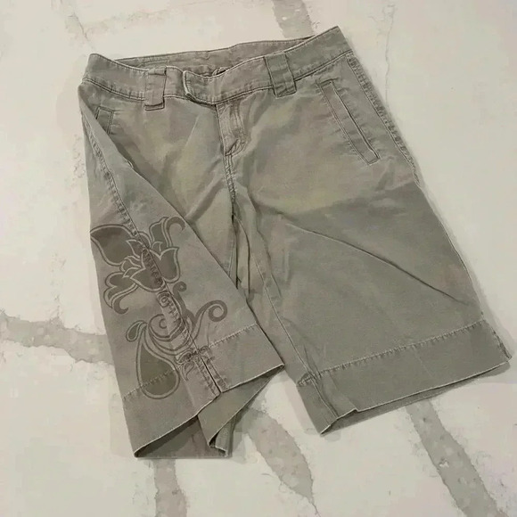 The North Face Pants - The North Face Shorts Gray Chino Hiking Outdoor Bermuda Slash Pocket Women’s 10